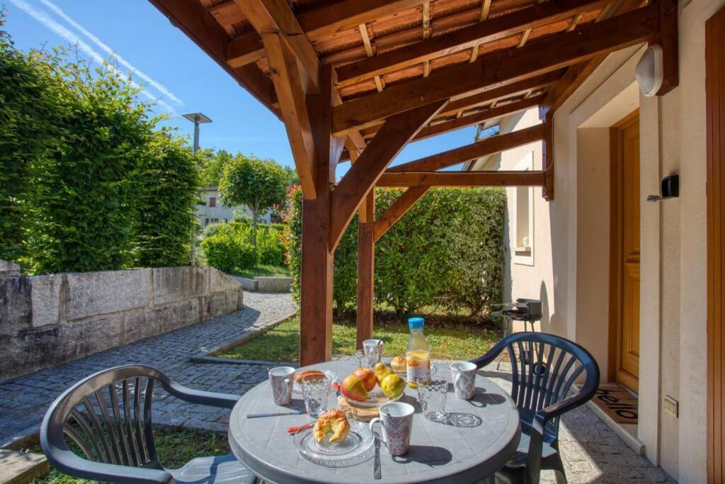Sarlat - 24 - L'Appartement D'Euphe Avec Piscine Exteriör bild